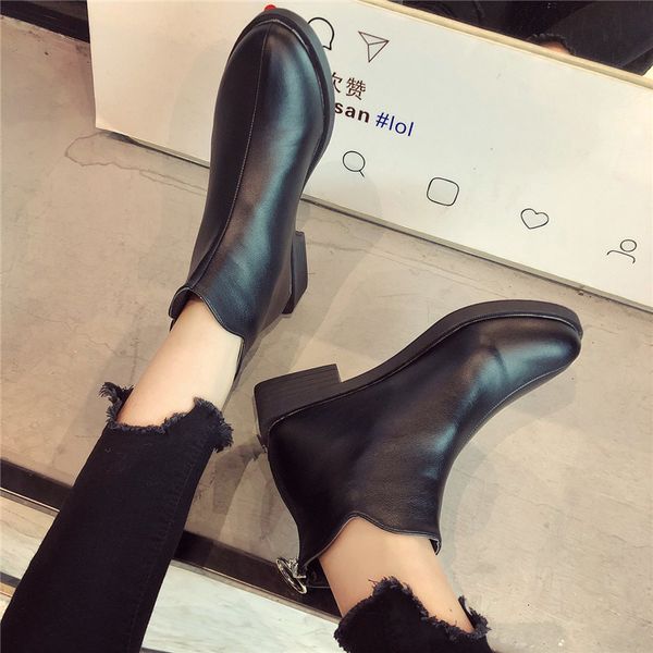 2021 female luxury winter designer low ankle beige toe soft leather boots mb9r, Black
2021 female luxury winter designer low ankle beige toe soft leather boots mb9r, Black