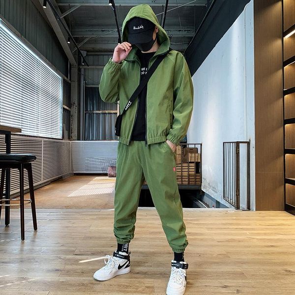 2020 autumn men sets cargo casual tracksuit jacket+pants sets men's sportswear hooded sweatshirt sweatsuit outdoor sweatsuits, Gray 
2020 autumn men sets cargo casual tracksuit jacket+pants sets men's sportswear hooded sweatshirt sweatsuit outdoor sweatsuits, Gray