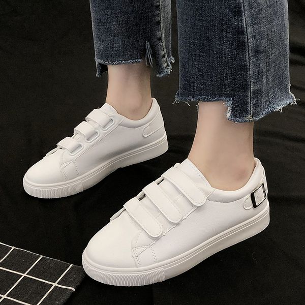 2021 the new velcro women's fashionable flatfoot buckle platform woman thick shoes walking in the air ladies vys2, Black
2021 the new velcro women's fashionable flatfoot buckle platform woman thick shoes walking in the air ladies vys2, Black