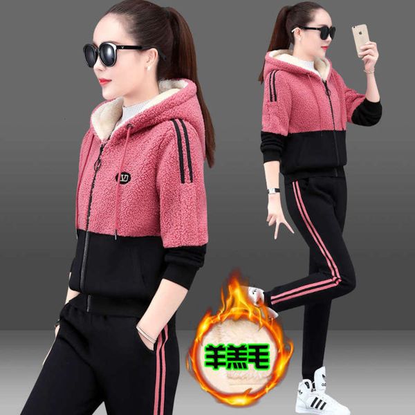 women's winter 2020 new fashion cashmere zipper cardigan leisure two piece set8uy, Gray
women's winter 2020 new fashion cashmere zipper cardigan leisure two piece set8uy, Gray