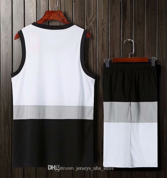 men blank double-sided basketball team uniforms kits sports clothes tracksuits personality customized basketball sets with shorts 25-16, Black;red
men blank double-sided basketball team uniforms kits sports clothes tracksuits personality customized basketball sets with shorts 25-16, Black;red