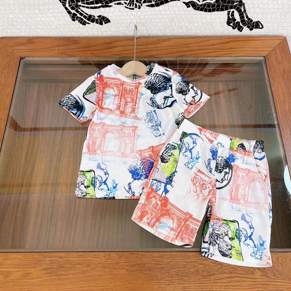 2022 new kids sets high-end children's clothing summer short-sleeved t-shirt + shorts boy suit western style printing two-piece set, White
2022 new kids sets high-end children's clothing summer short-sleeved t-shirt + shorts boy suit western style printing two-piece set, White