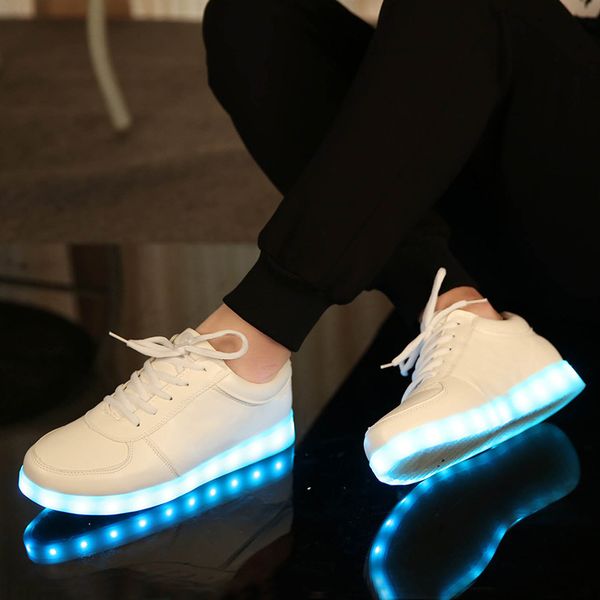 led boysgirls размер мальчики для детей 30-41 дети светящиеся кроссовки с light мужская обувь светящимися, Black;red
led boysgirls размер мальчики для детей 30-41 дети светящиеся кроссовки с light мужская обувь светящимися, Black;red