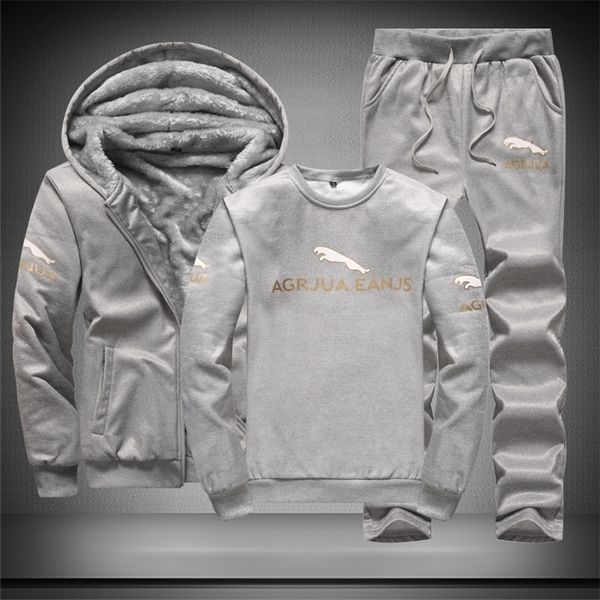 warm sportsuit men 3 pieces/set winter sport suit man polyester sportswear hoodie brushed suit thermal gym fitness run tracksuit 201207, Gray
warm sportsuit men 3 pieces/set winter sport suit man polyester sportswear hoodie brushed suit thermal gym fitness run tracksuit 201207, Gray