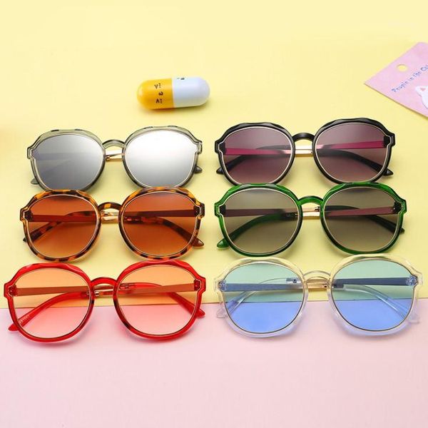 sunglasses 2021 vintage round metal frame style brand design acrylic material lenses 1940 uv400 protection eyewear1, White;black
sunglasses 2021 vintage round metal frame style brand design acrylic material lenses 1940 uv400 protection eyewear1, White;black