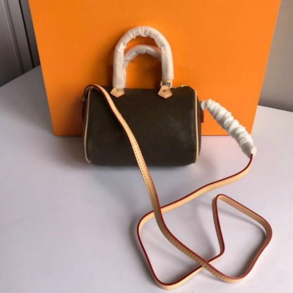 fashion luxury designer women handbag wholesale discount designer genuine leather bags classic pillow hand bag classic bags
fashion luxury designer women handbag wholesale discount designer genuine leather bags classic pillow hand bag classic bags
