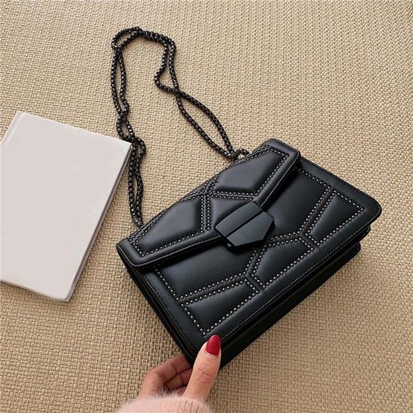 rivet chain designer pu leather crossbody bags for women 2020 simple fashion shoulder bag lady luxury small handbags
rivet chain designer pu leather crossbody bags for women 2020 simple fashion shoulder bag lady luxury small handbags