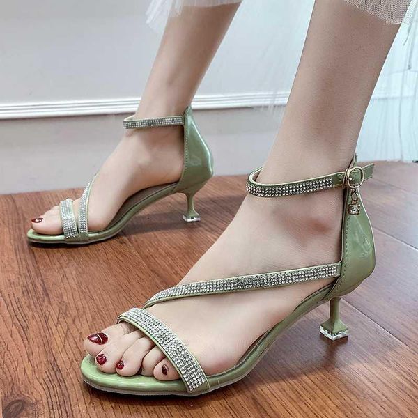 women's summer 2020 new korean version of mid heel slim heel rhinestone versatile one word with fairy style high heels1, Black
women's summer 2020 new korean version of mid heel slim heel rhinestone versatile one word with fairy style high heels1, Black