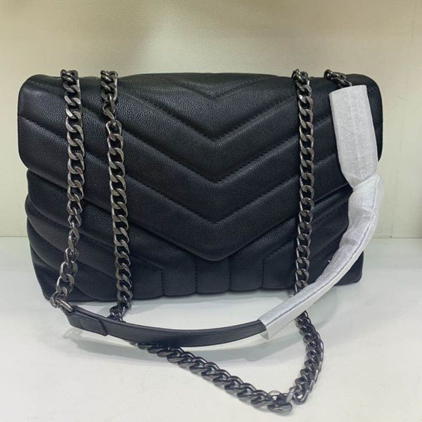 2021 high sense ins womens fashion bags european and american style retro shoulder bag chain plain pleated handbag
2021 high sense ins womens fashion bags european and american style retro shoulder bag chain plain pleated handbag