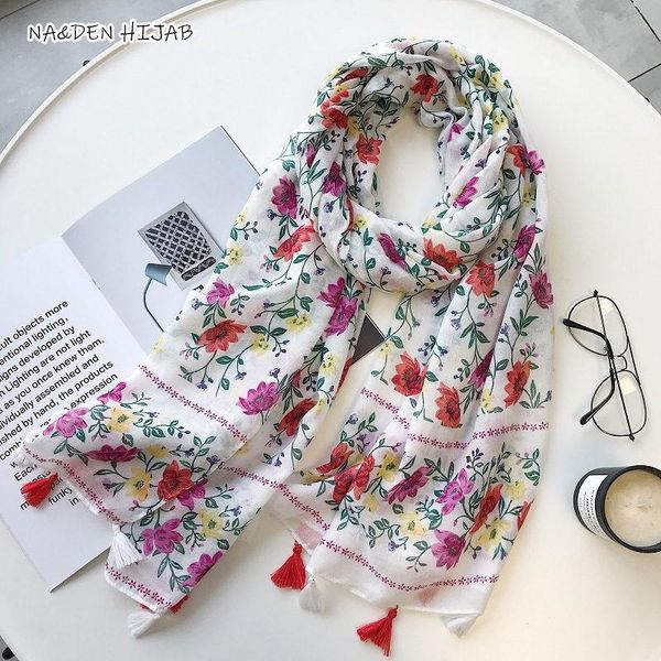 2021 new print flowers tassel hijab scarf fashion women scarves and shawls brand wrap soft luxury islamic 10pcs high quality, Blue;gray
2021 new print flowers tassel hijab scarf fashion women scarves and shawls brand wrap soft luxury islamic 10pcs high quality, Blue;gray
