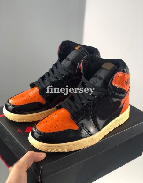 2021 new 1 high og shattered backboard 3.0 basketball shoes for women mens trainers sneakers jumpman 1s des chaussures zapatos 36-45
2021 new 1 high og shattered backboard 3.0 basketball shoes for women mens trainers sneakers jumpman 1s des chaussures zapatos 36-45