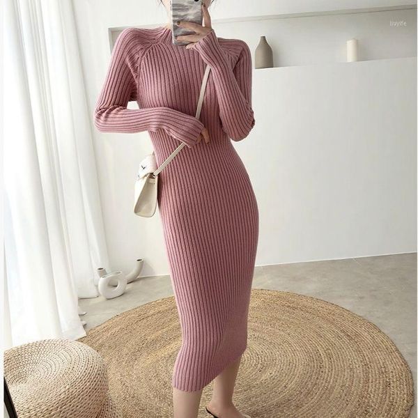 autumn and winter new half high collar sweater knitted skirt women's long knee bottoming1, White;black
autumn and winter new half high collar sweater knitted skirt women's long knee bottoming1, White;black