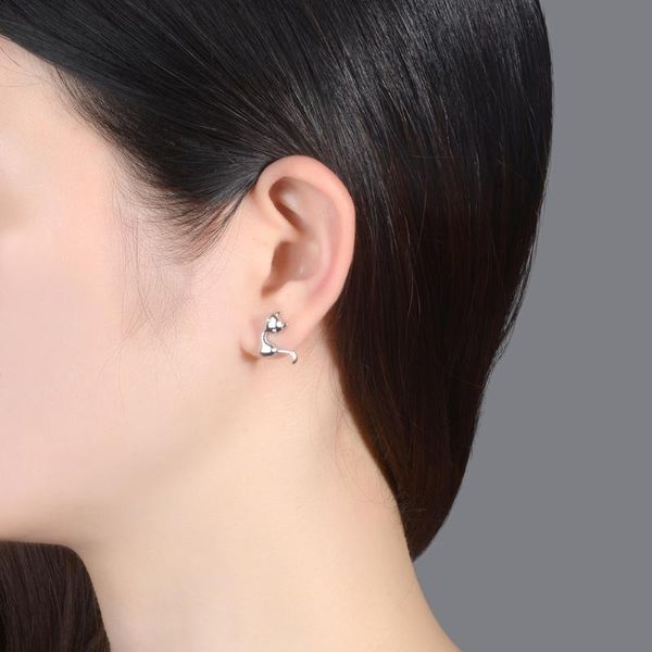 fashion 100% sterling folding animal stud earrings for women engagement party romantic luxury jewelry gift, Golden;silver
fashion 100% sterling folding animal stud earrings for women engagement party romantic luxury jewelry gift, Golden;silver