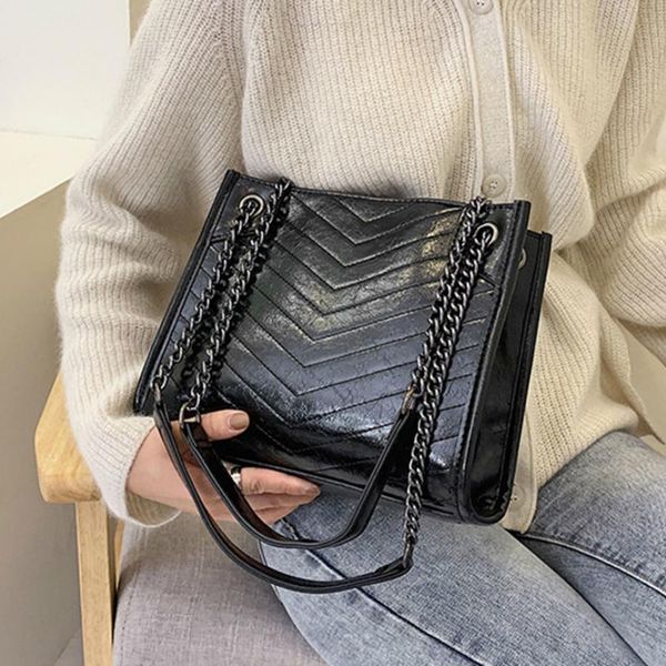 winter large shoulder bag women travel bags leather pu quailty female luxury handbags designer sac a main femme cross body
winter large shoulder bag women travel bags leather pu quailty female luxury handbags designer sac a main femme cross body