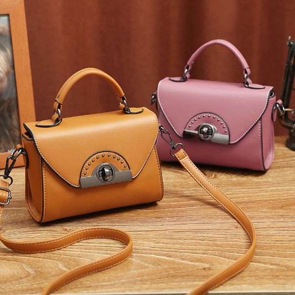 quality shoulder bag women small leather handbag new fashion designer vintage cross body bags
quality shoulder bag women small leather handbag new fashion designer vintage cross body bags