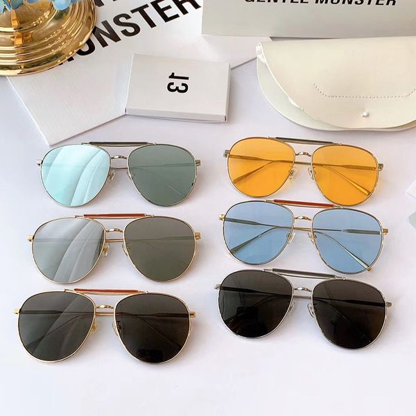 2020 classic fashion sunglasses gentle sunglasses miomio night-vision goggles sunglass frog mirror leisure travel sunglasses, White;black
2020 classic fashion sunglasses gentle sunglasses miomio night-vision goggles sunglass frog mirror leisure travel sunglasses, White;black