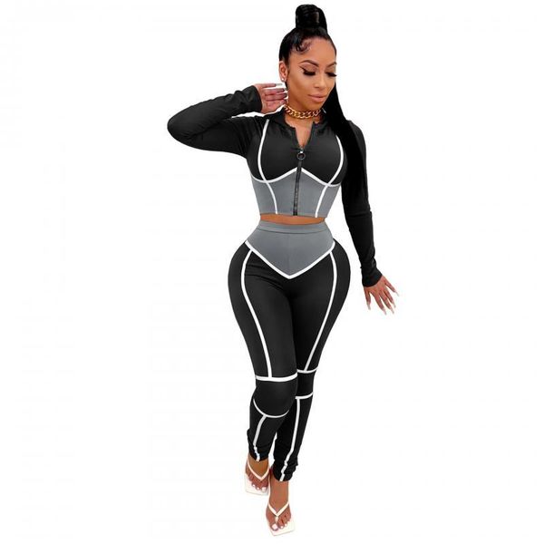 gym clothing fall/winter women's sports suit, fashion yoga hood and contrast color tight-fitting two-piece suit, White;black
gym clothing fall/winter women's sports suit, fashion yoga hood and contrast color tight-fitting two-piece suit, White;black