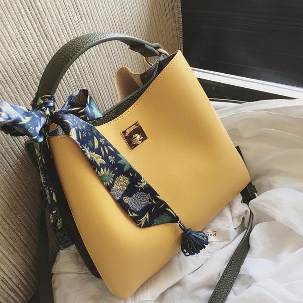 hbp summer new trend package female bag bucket bag 2018 winter new european and american fashion handcapberry bag shoulder bags
hbp summer new trend package female bag bucket bag 2018 winter new european and american fashion handcapberry bag shoulder bags