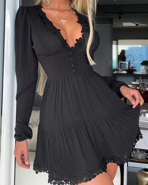 women v neck buttoned sweet mini dress 2021 autumn long sleeve lace skinny waist solid party night solid dresses vestido, Black;gray
women v neck buttoned sweet mini dress 2021 autumn long sleeve lace skinny waist solid party night solid dresses vestido, Black;gray