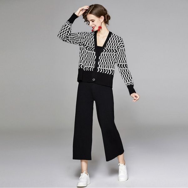 socialite graceful suit western wide leg pants suitsuit suitstyle autumn and winter women's knitted cardigan wide-leg pants two-piece s, Gray
socialite graceful suit western wide leg pants suitsuit suitstyle autumn and winter women's knitted cardigan wide-leg pants two-piece s, Gray
