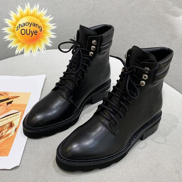 autumn 2021 new leather short boots heighten thick soled boots motorcycle round toe black women's shoes1
autumn 2021 new leather short boots heighten thick soled boots motorcycle round toe black women's shoes1