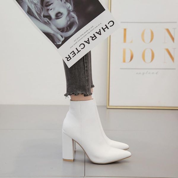 boots super high heel thick short women's korean version 2021 autumn winter white single, Black
boots super high heel thick short women's korean version 2021 autumn winter white single, Black