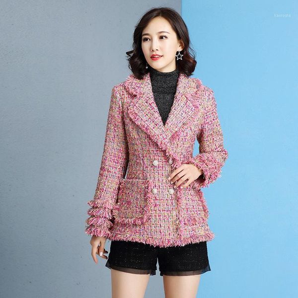 2021 new autumn and winter women's dress foreign style pink plaid coat medium length tassel thickened small chiffon coat1, Black
2021 new autumn and winter women's dress foreign style pink plaid coat medium length tassel thickened small chiffon coat1, Black