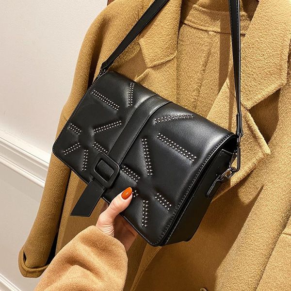 luxury shoulder handbags 2021 winter fashion small shoulder famous rivet designer pu leather crossbody bag and purses
luxury shoulder handbags 2021 winter fashion small shoulder famous rivet designer pu leather crossbody bag and purses