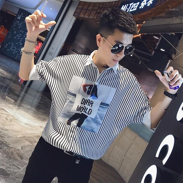 2019 spring and summer new korean version of the sven men's vertical stripes bat sleeves loose head couple casual shirt1, White;black
2019 spring and summer new korean version of the sven men's vertical stripes bat sleeves loose head couple casual shirt1, White;black