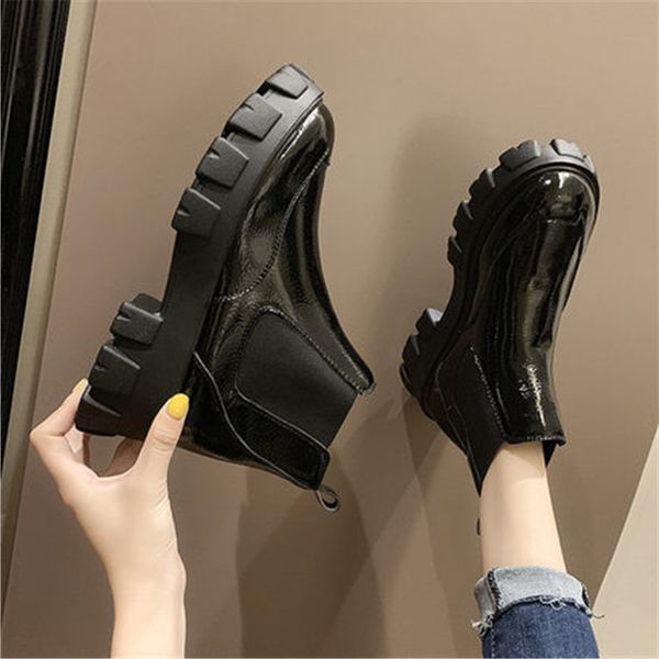 spring autumn patent leather ankle boots women motorcycle boots female shoes woman thick sole punk beige black eu 35-39
spring autumn patent leather ankle boots women motorcycle boots female shoes woman thick sole punk beige black eu 35-39