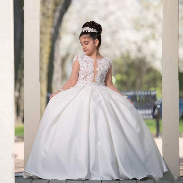 2022 lovely flower girls dresses for wedding party princess jewel neck long sleeves lace appliques beads big floral back little girl toddler, White;blue
2022 lovely flower girls dresses for wedding party princess jewel neck long sleeves lace appliques beads big floral back little girl toddler, White;blue