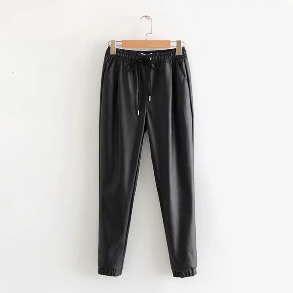 2021 new 21 years winter elastic waist haroun women's leisure pu leather pants 0y8a, Black;white
2021 new 21 years winter elastic waist haroun women's leisure pu leather pants 0y8a, Black;white