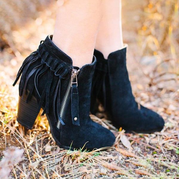 concise leisure women autumn ankle boots solid fringe flock vintage short boots round toe med winter shoes plus size, Black
concise leisure women autumn ankle boots solid fringe flock vintage short boots round toe med winter shoes plus size, Black