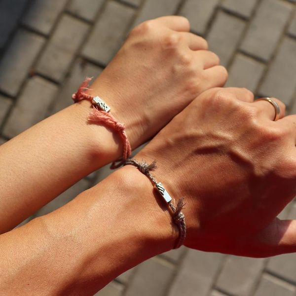 charm bracelets minimalist hand braided lovers bracelet boho simple green pink string couple braclet for women men armband jewelry bileklik, Golden;silver
charm bracelets minimalist hand braided lovers bracelet boho simple green pink string couple braclet for women men armband jewelry bileklik, Golden;silver