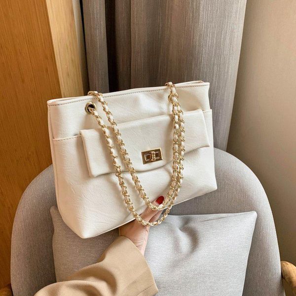 cross body lingge chain women shoulder bags handbag 2021 autumn winter trendy crossbody messenger bag female leather shopping purse
cross body lingge chain women shoulder bags handbag 2021 autumn winter trendy crossbody messenger bag female leather shopping purse