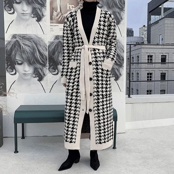 casual dresses 2021 korean houndstooth knitted long cardigans sweaters dress women singe-breasted v-neck sashes vintage fashion, Black;gray
casual dresses 2021 korean houndstooth knitted long cardigans sweaters dress women singe-breasted v-neck sashes vintage fashion, Black;gray