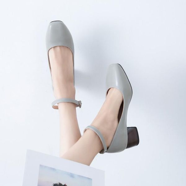 2021 new primavera baixa boca rasa grosso mid-heel praa cabea selvagem confortvel concisa personalidade sapatos uw1w, Black
2021 new primavera baixa boca rasa grosso mid-heel praa cabea selvagem confortvel concisa personalidade sapatos uw1w, Black