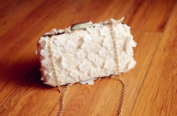 2022 fashion new women evening clutch bags pu chain shoulder handbags leaf metal beaded evening purse messenger bags 06
2022 fashion new women evening clutch bags pu chain shoulder handbags leaf metal beaded evening purse messenger bags 06
