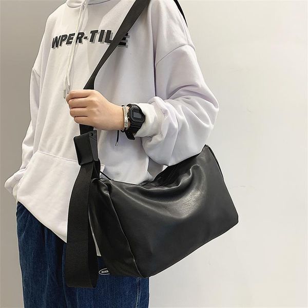 shoulder bags niche design messenger bag fashion brand japanese simple pu female casual wild ins trend couple sports
shoulder bags niche design messenger bag fashion brand japanese simple pu female casual wild ins trend couple sports