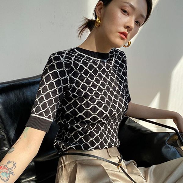 u neck geometric brand france famous women blouses summer 2020new elastic cotton vintage knitted plaid shirt clothes, White
u neck geometric brand france famous women blouses summer 2020new elastic cotton vintage knitted plaid shirt clothes, White