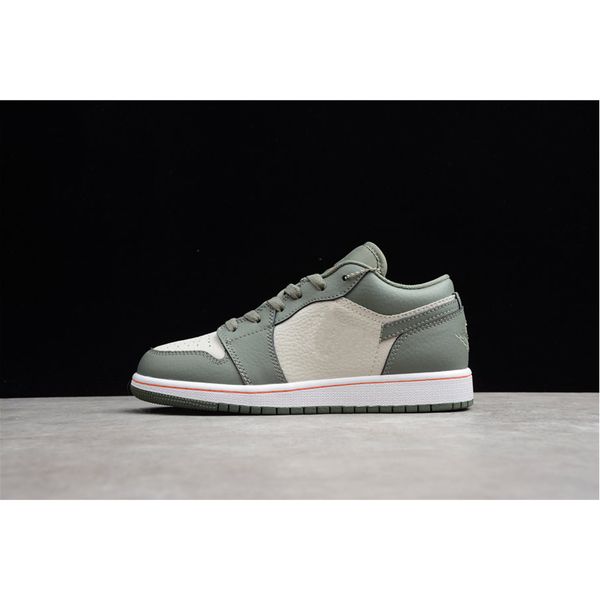 mens 1 boots shoes low og 1s womens game royal gym red banned bred chicago black toe court purple pine green unc sneakers
mens 1 boots shoes low og 1s womens game royal gym red banned bred chicago black toe court purple pine green unc sneakers
