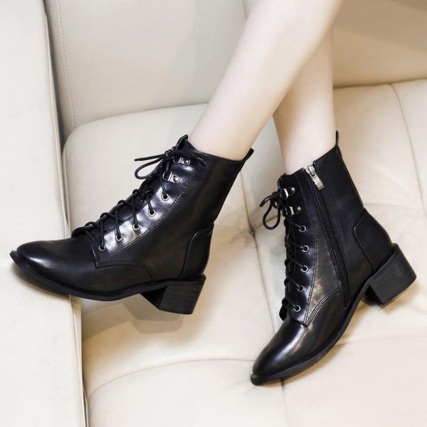 boots women's autumn & winter versatile shoes high-heel motorcycle semi-high heeled lady -40, Black
boots women's autumn & winter versatile shoes high-heel motorcycle semi-high heeled lady -40, Black