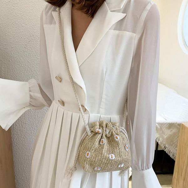 солома плетение ковш сумки rattan дамы лето пляж сумки на ремне сумки totes вскользь сумки ретро сумки на ремне, мини
солома плетение ковш сумки rattan дамы лето пляж сумки на ремне сумки totes вскользь сумки ретро сумки на ремне, мини
