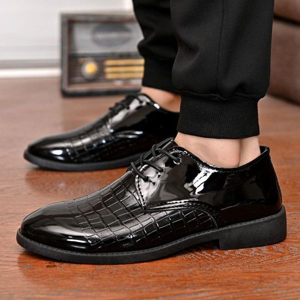 junsrm 2020 patent leather wedding shoes men's oxford shoes for men designer version man pointed toe dress, Black
junsrm 2020 patent leather wedding shoes men's oxford shoes for men designer version man pointed toe dress, Black