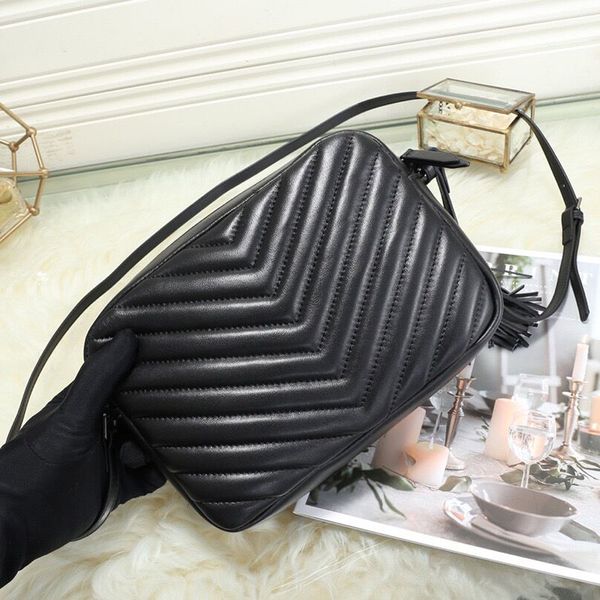 classic v shape flap camera tote womens bag sheepskin handbags fashionable tassel real leather single shoulder crossbody bags square package
classic v shape flap camera tote womens bag sheepskin handbags fashionable tassel real leather single shoulder crossbody bags square package