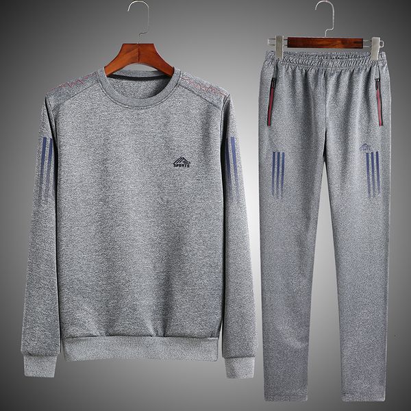 fashion men long sleeve striped hoodie pant male tracksuit two pieces outdoors men's gyms set casual sportswear suit 4xl 5xl
fashion men long sleeve striped hoodie pant male tracksuit two pieces outdoors men's gyms set casual sportswear suit 4xl 5xl