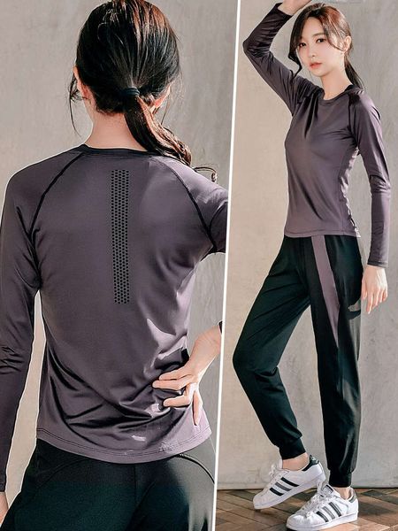 large size sports women's loose and fat mm gym running casual yoga long sleeve quick dry suit autumn, Gray
large size sports women's loose and fat mm gym running casual yoga long sleeve quick dry suit autumn, Gray