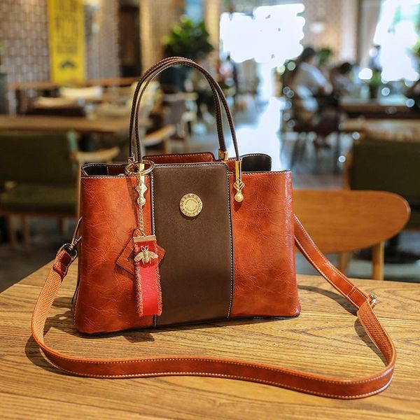 totes bags women large capacity handbags women shoulder messenger bag female retro daily totes lady elegant handbags 2021 k43
totes bags women large capacity handbags women shoulder messenger bag female retro daily totes lady elegant handbags 2021 k43