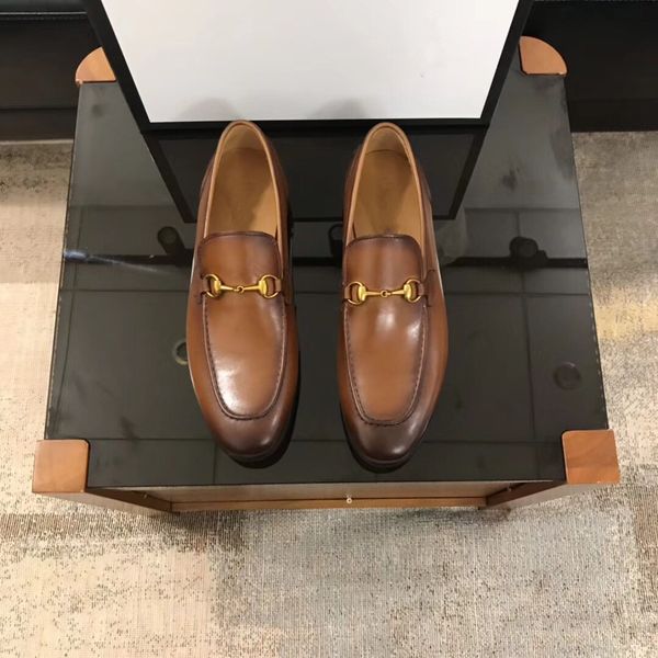 men formal shoes bowknot wedding dress male flats gentlemen casual slip on shoes black patent leather red suede loafers
men formal shoes bowknot wedding dress male flats gentlemen casual slip on shoes black patent leather red suede loafers