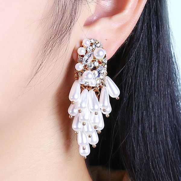 2020 long fashion trendy classic zinc alloy metal white freshwater pearl botany grape bunches water drop earrings for women, Silver
2020 long fashion trendy classic zinc alloy metal white freshwater pearl botany grape bunches water drop earrings for women, Silver